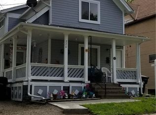 220 7th St, Elyria, OH 44035