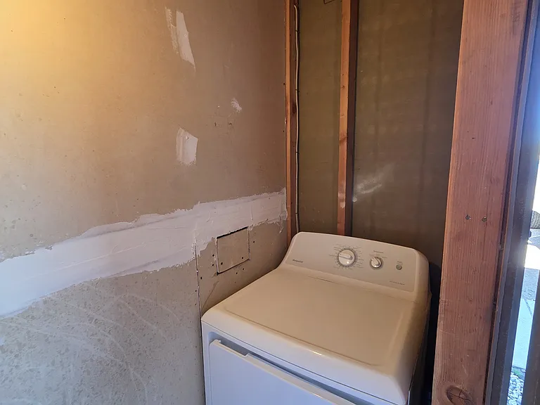 455 E Junction St #4 — Photo 41