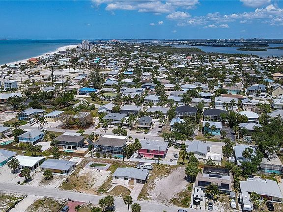 5th image of 173 Hibiscus Dr