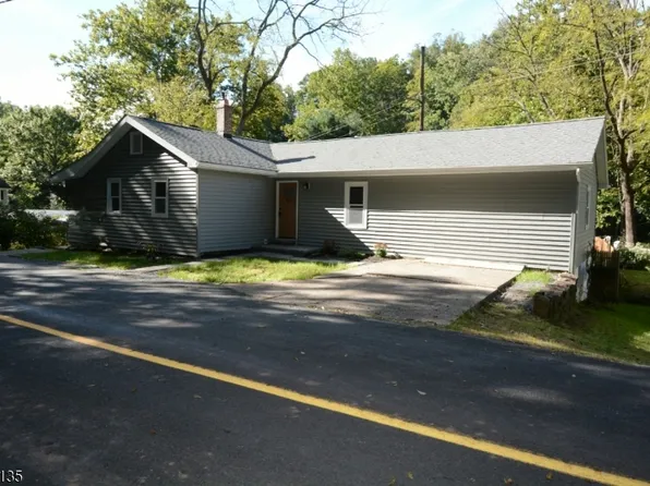 213 York Rd, Milford Boro, NJ 08848