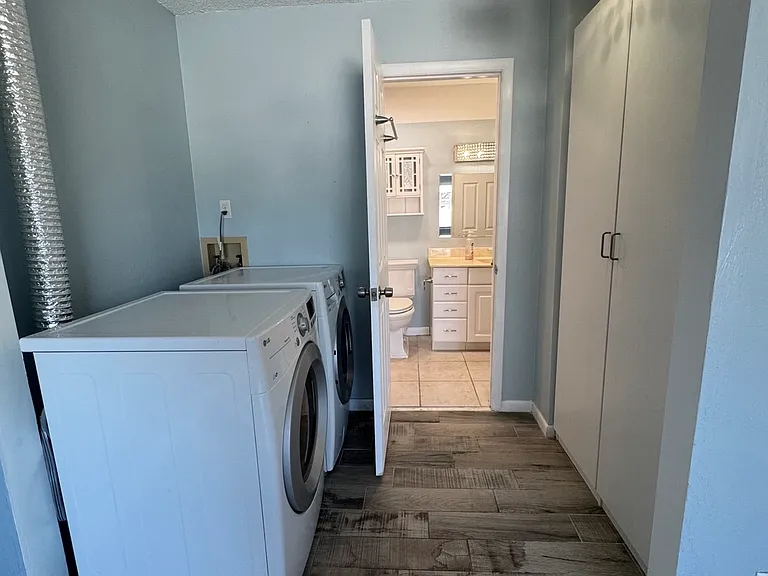 8800 Bardmoor Blvd #27 — Photo 7