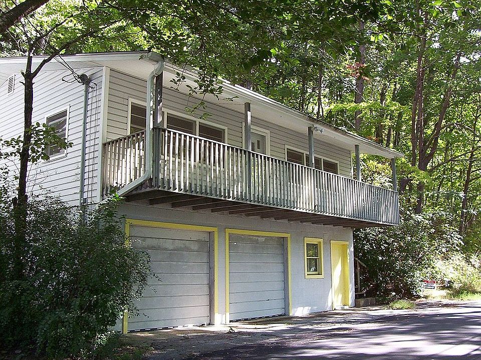 Lake Burton Cottage