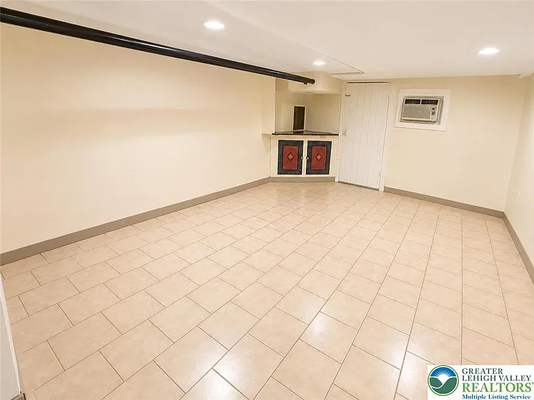 1538 Chew St — Photo 33
