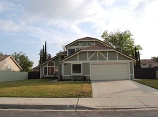 1213 W Evergreen St, Rialto, CA 92377