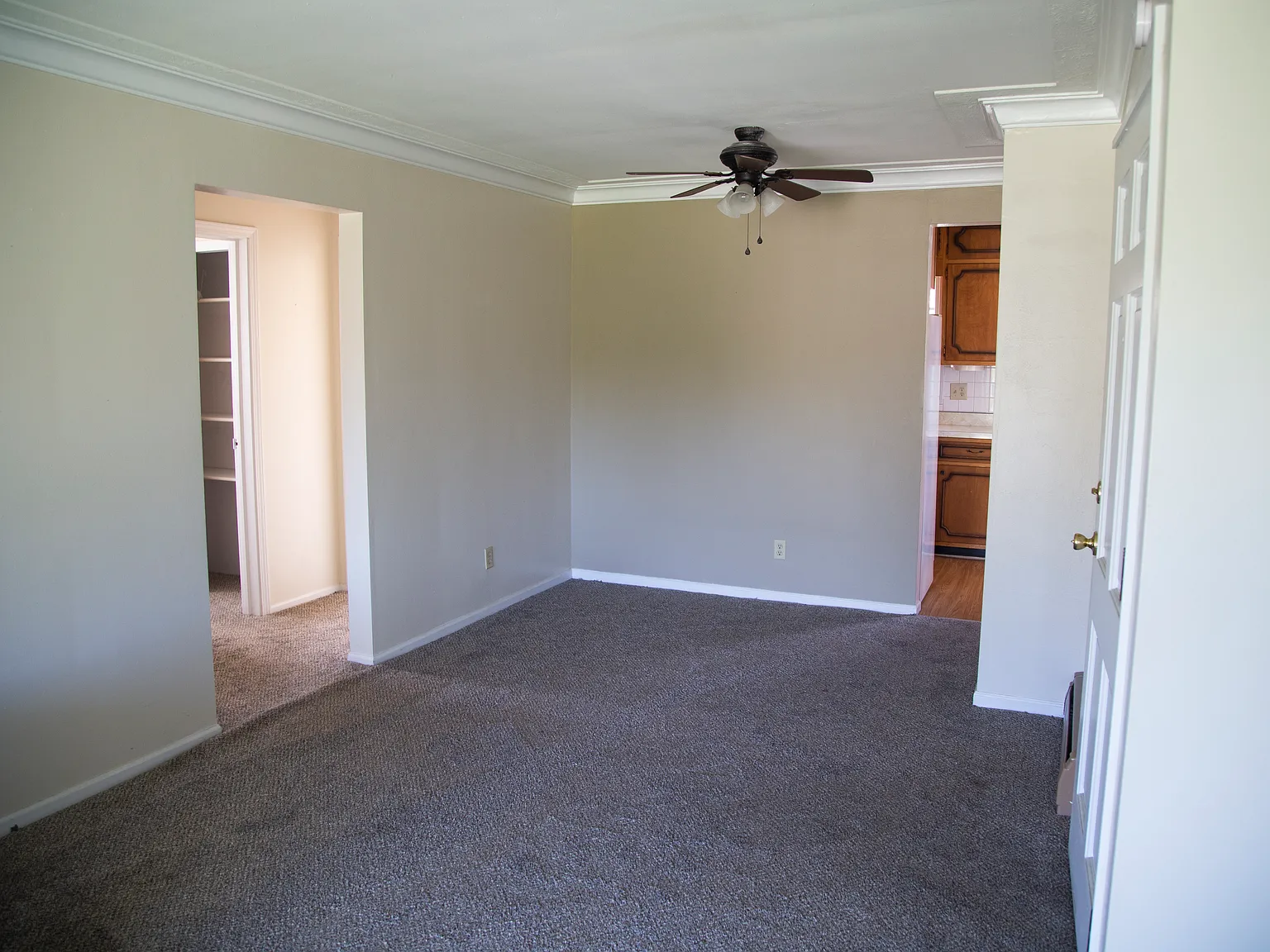 2 bed, 800 sqft, $1,395 — Photo 4