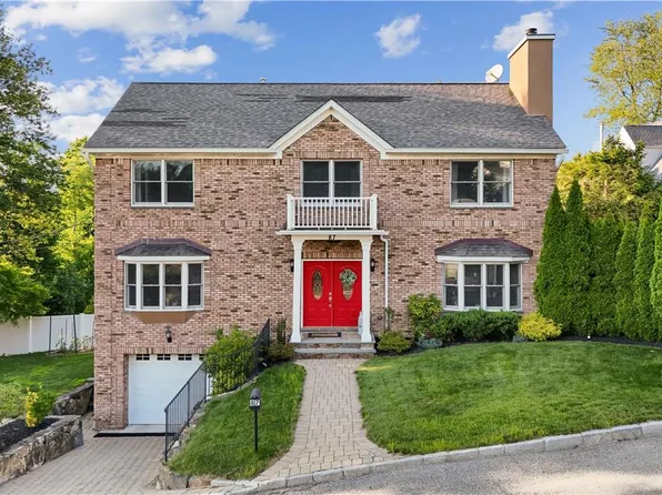 87 Mount Pleasant Avenue, Thornwood, NY 10594