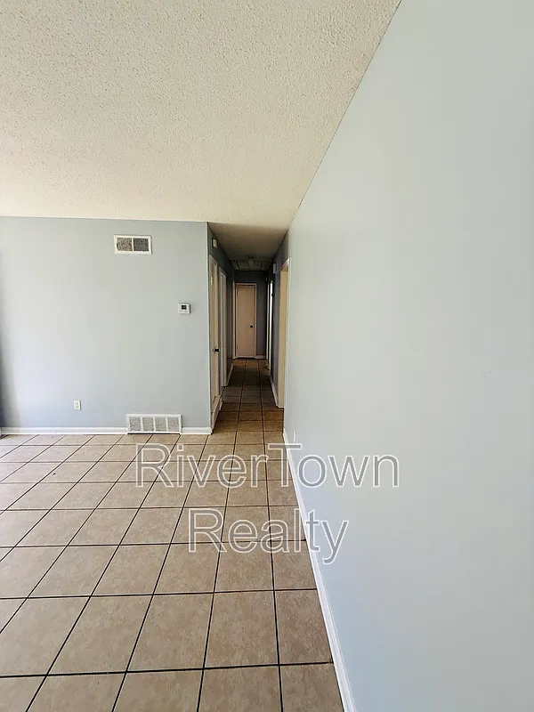 Building Photo - 4015 N Trezevant St