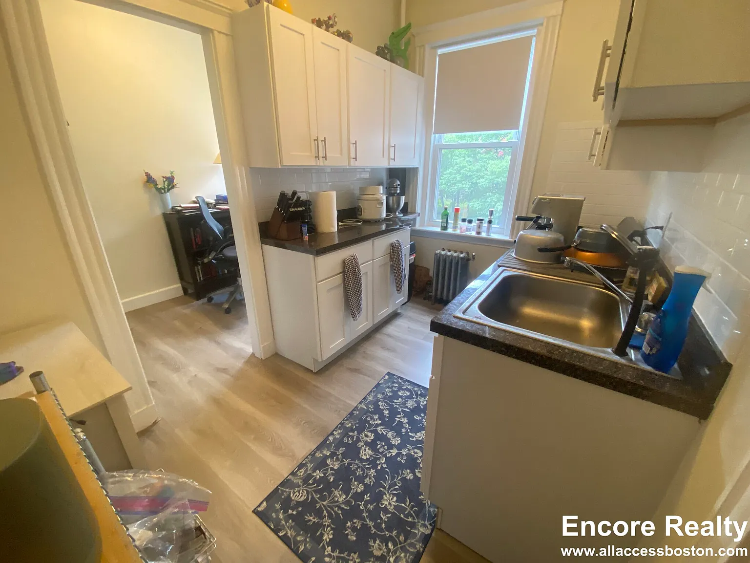 Studio, 500 sqft, $2,150 — Photo 3