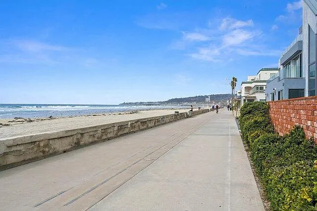 715 Toulon Ct — Photo 12