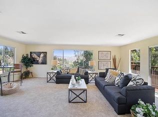 11918 Serena Rd, Lakeside, CA 92040