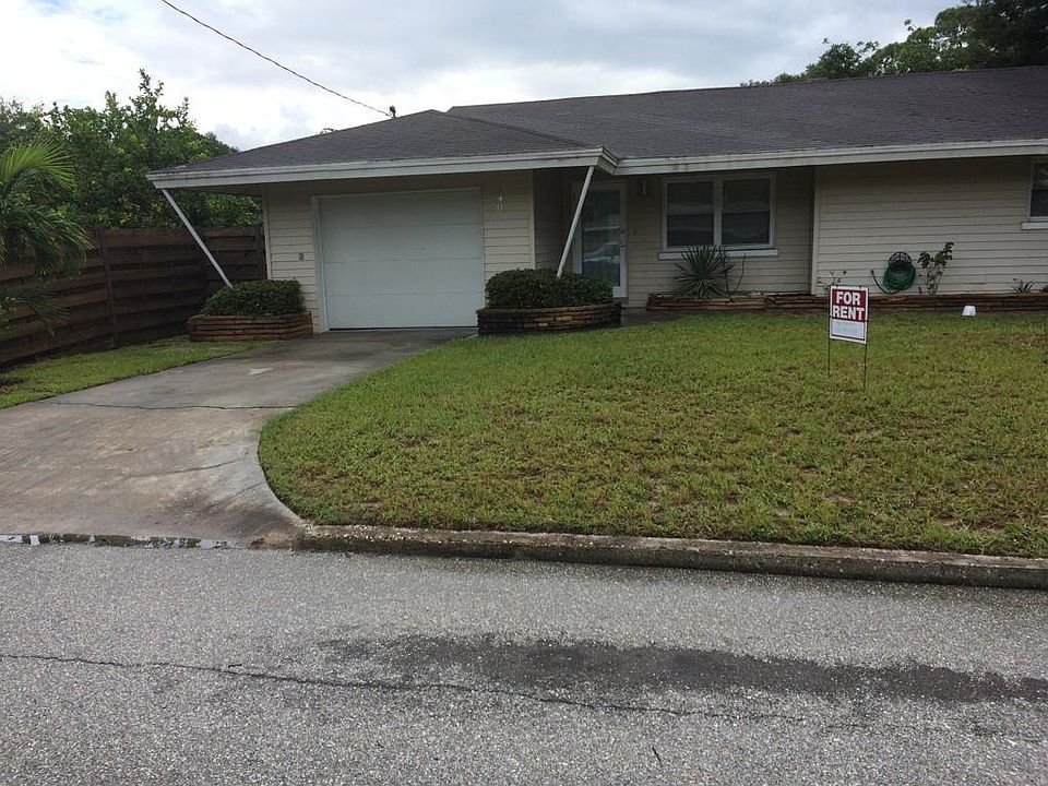 1st image of 3904 Chapel Dr