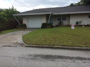 3904 Chapel Dr, Sarasota, FL 34234
