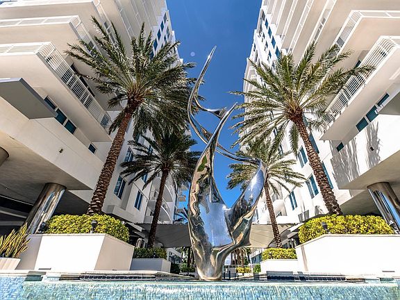 3rd image of 2821 N Ocean Boulevard #304