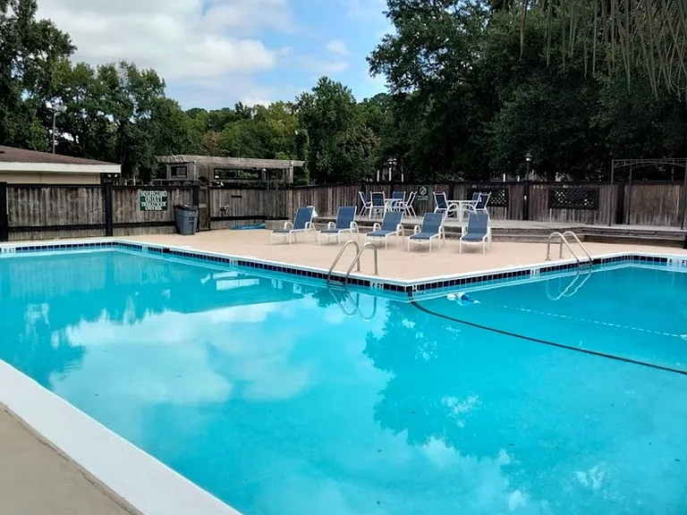 Donaree Village — Photo 8