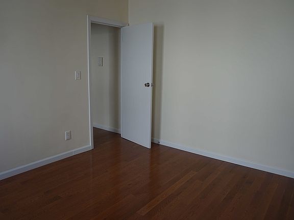 5th image of 6445 Booth St APT 406