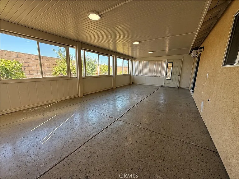 33015 Eagle Point Dr — Photo 16