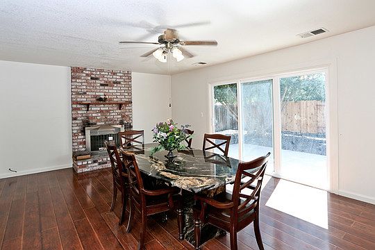 5th image of 2309 Hilliard Cir