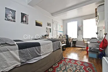 Rented by City Connections Realty