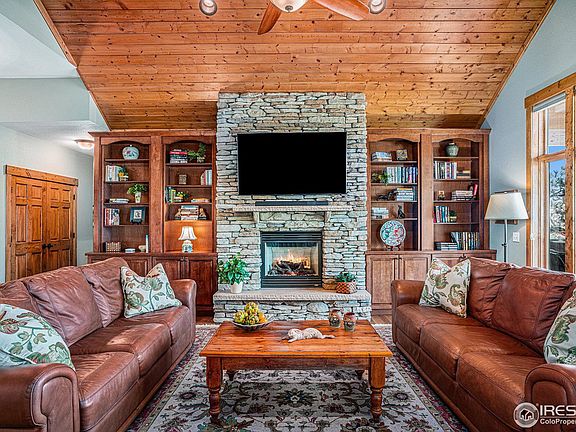 2nd image of 450 Prospector Ln