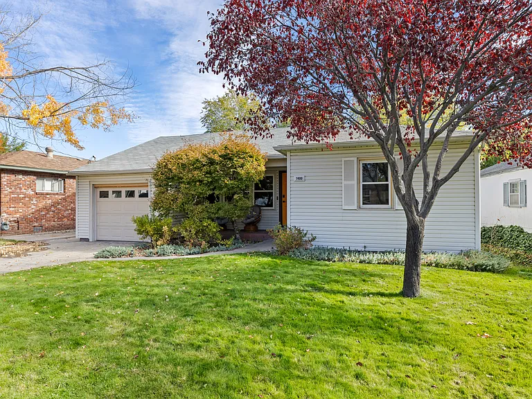 1400 Gordon Ave — Photo 32