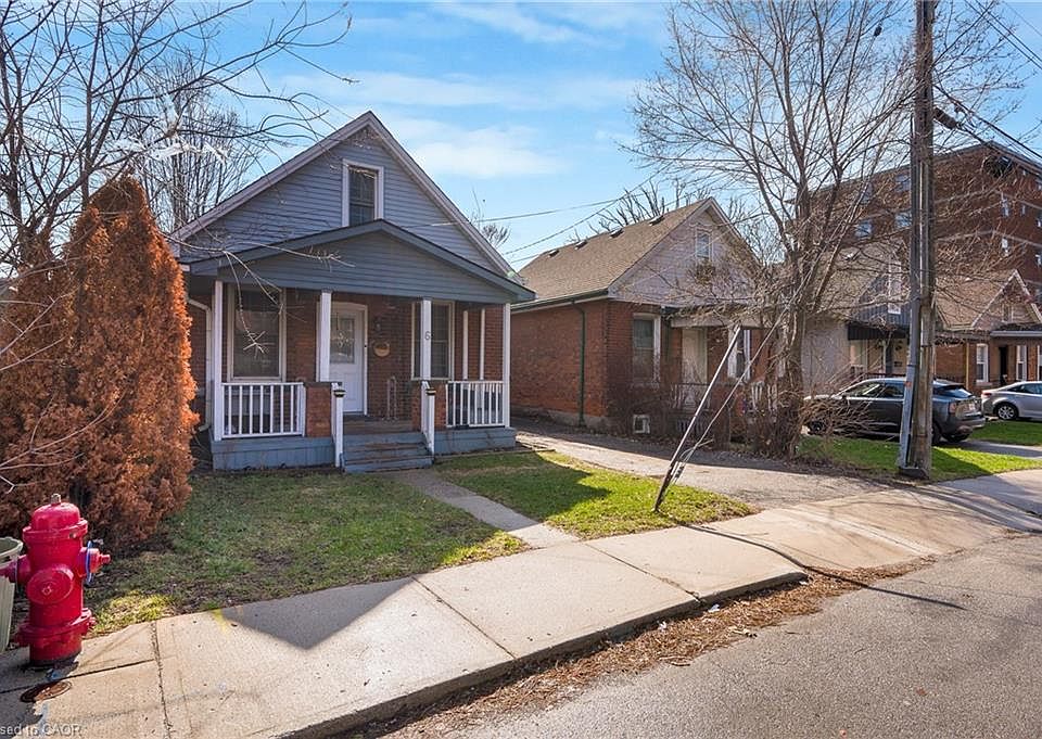1st image of 6 Ben Lomond Pl
