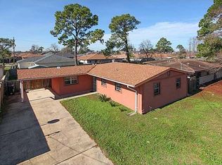 4734 Sandalwood St, New Orleans, LA 70127