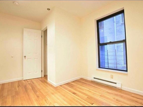 4th image of 973 Columbus Ave APT 3C