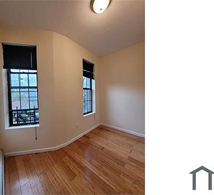 3rd image of 1117 Forest Ave APT 2