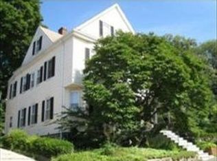 3 Fairmount St, Melrose, MA 02176