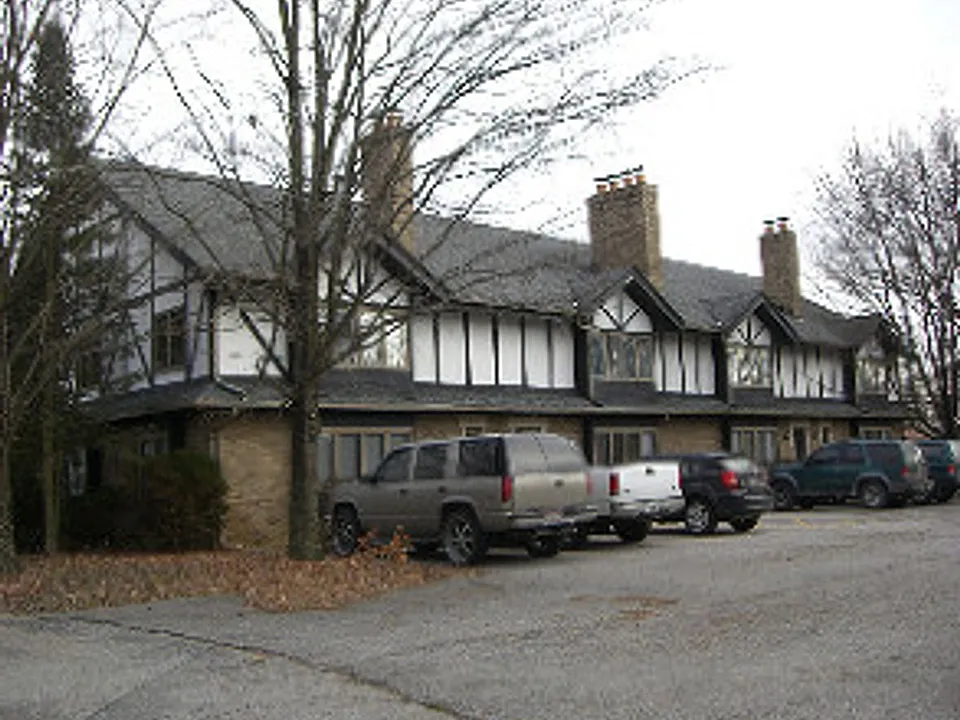 Building Photo 5