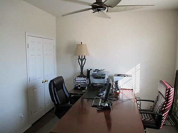 4th image of 7704 Stonebank Ct
