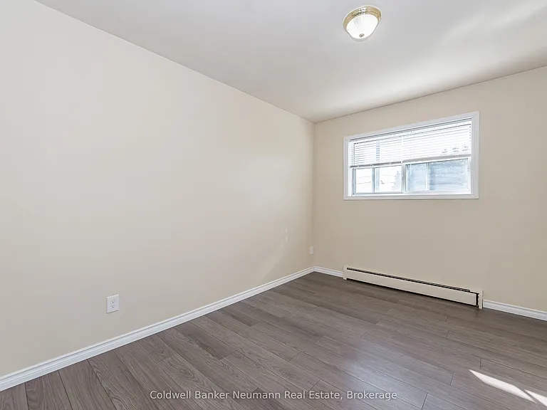 10 Glenbrook Dr — Photo 11