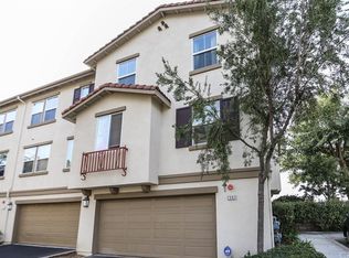 2082 Arnold Way, Fullerton, CA 92833