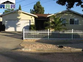 5520 Jonathan Dr photo 1