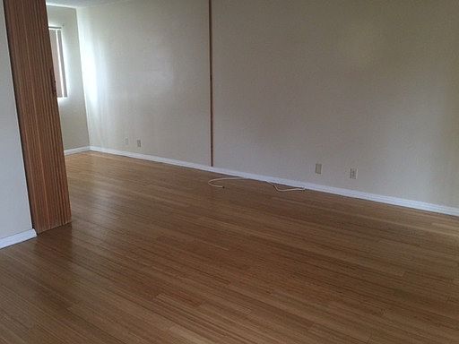 2nd image of 517 Evergreen St APT 08
