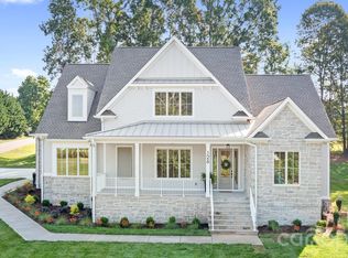 126 Manorly Ln, Mooresville, NC 28115