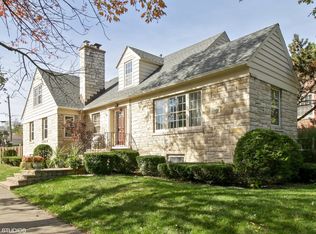 9756 S Winchester Ave, Chicago, IL 60643