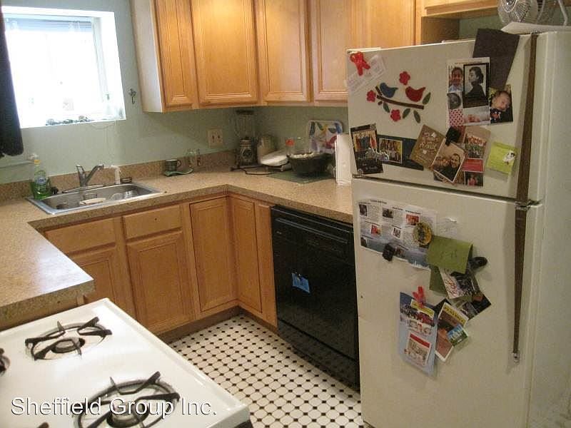 1st image of 3136 N Damen Ave