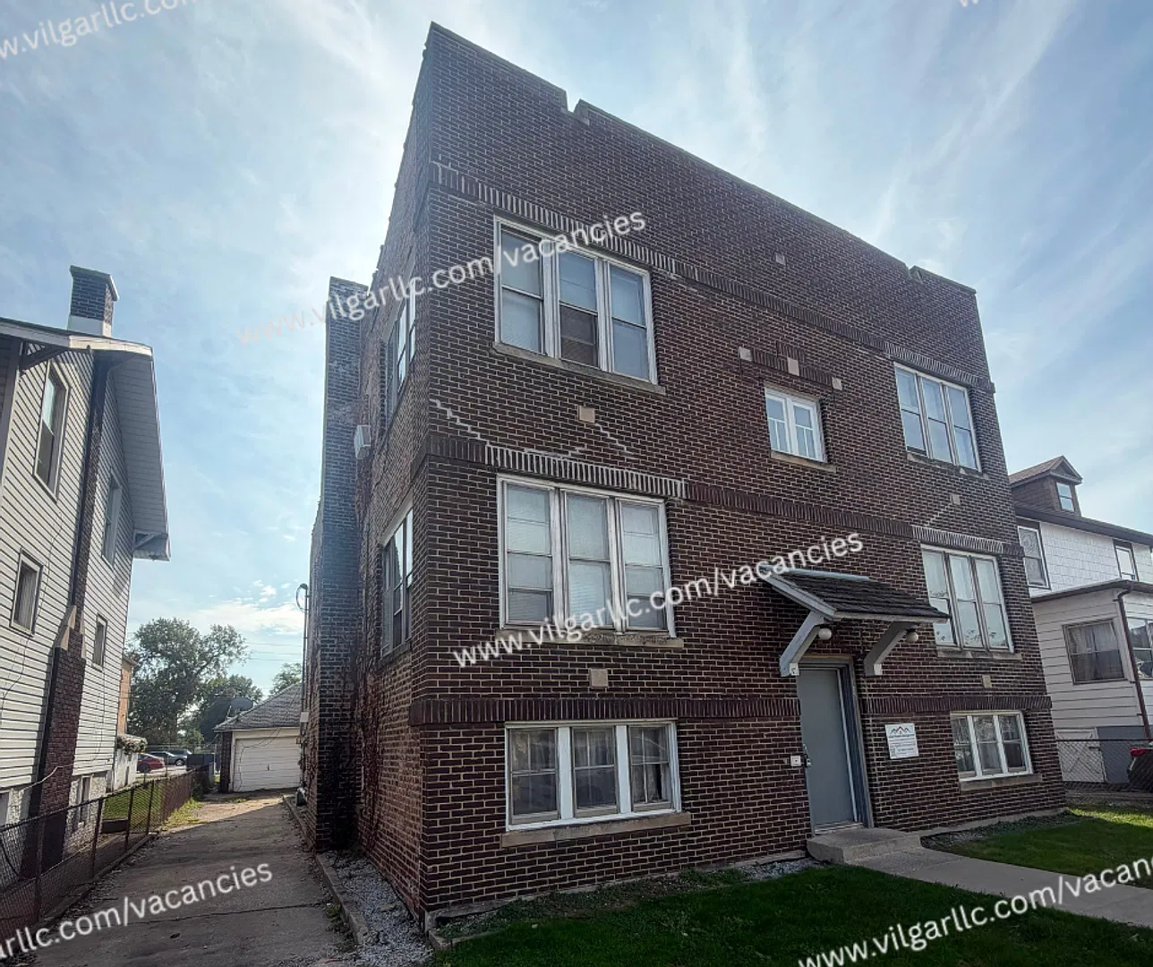 258 Carroll St — Photo 1