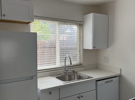 2515 V St, Sacramento, CA