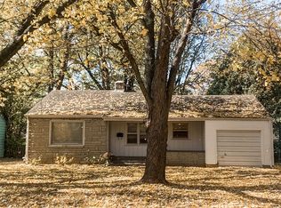 1829 S Roanoke Ave, Springfield, MO 65807