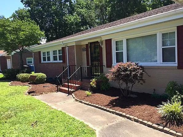 4325 Two Woods Rd, Virginia Beach, VA 23455