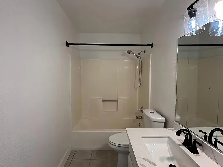 21134 Multnomah Rd — Photo 10
