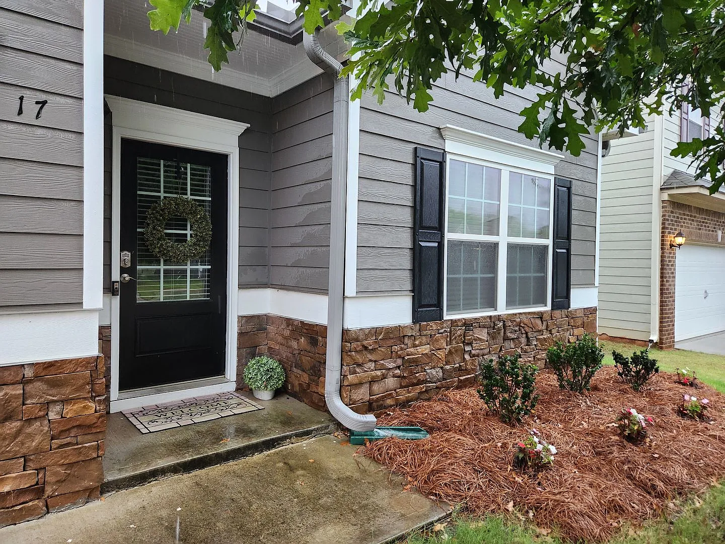 Short-Term Rental 1 Bedroom 1 Bath Studio Apartment in Newnan, GA — Photo 2
