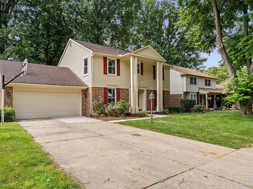 2118 Rutgers Dr, photo 2