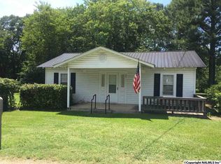 407 Colvin St, Albertville, AL 35950