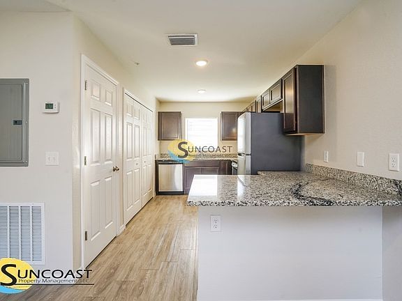 3rd image of 60 Walnut Rd #2