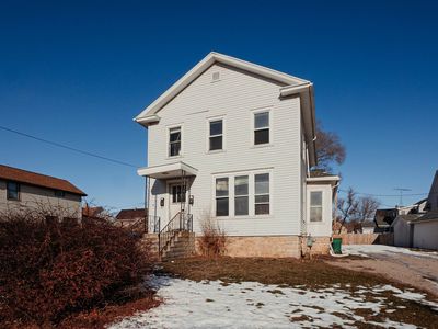 111 E 1st St, Fond Du Lac, WI, 54935