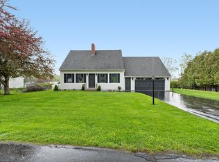 8 Scenic View Dr, Barre, VT 05641