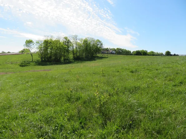 1350 Craig Xing, Winchester, KY 40391